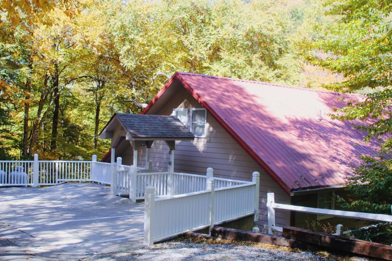 The Wanderer Guesthouse Boone Exterior foto